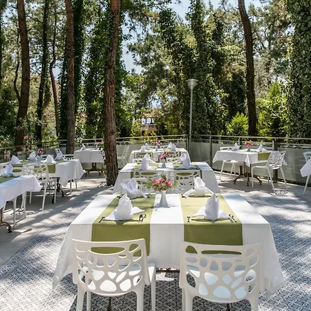 Pine Club Apart Kusadası