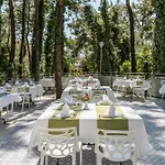 Pine Club Apart Kusadası